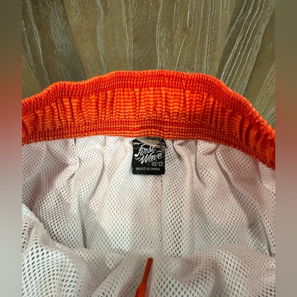 First wave boys swim trunks - Picture 3 of 3